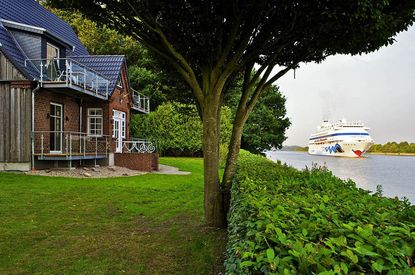 Kanalforsthaus Sehestedt, Schleswig-Holsteinische Landesforsten